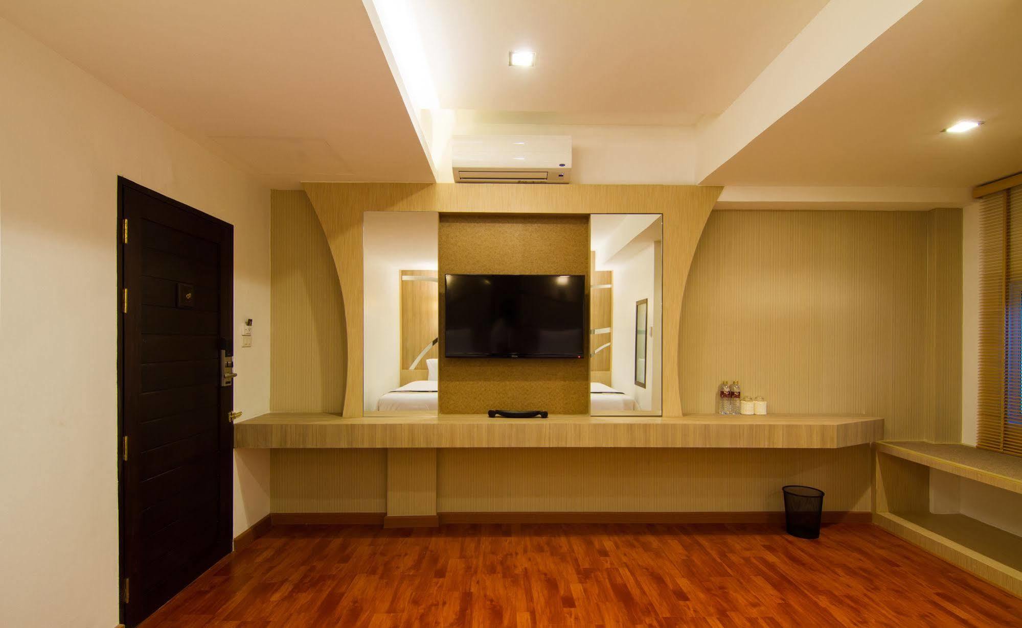 Delio Boutique Hotel Udon Thani Luaran gambar